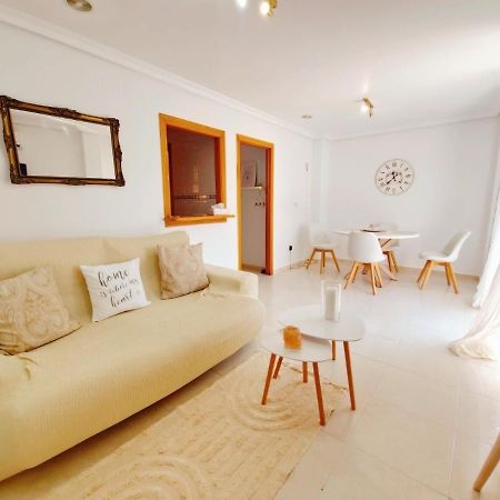 The Prestige Torrevieja Atico Con Barbecoa Apartamento Exterior foto