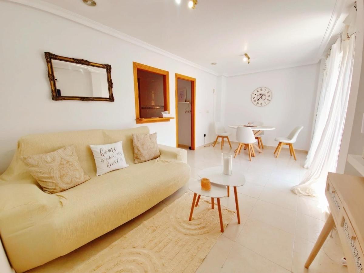 The Prestige Torrevieja Atico Con Barbecoa Apartamento Exterior foto