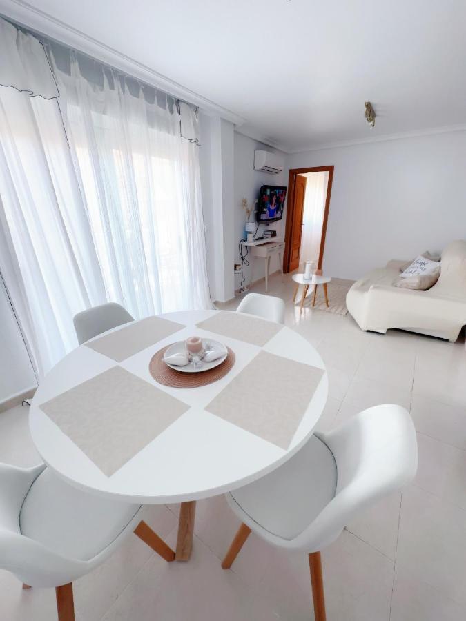 The Prestige Torrevieja Atico Con Barbecoa Apartamento Exterior foto