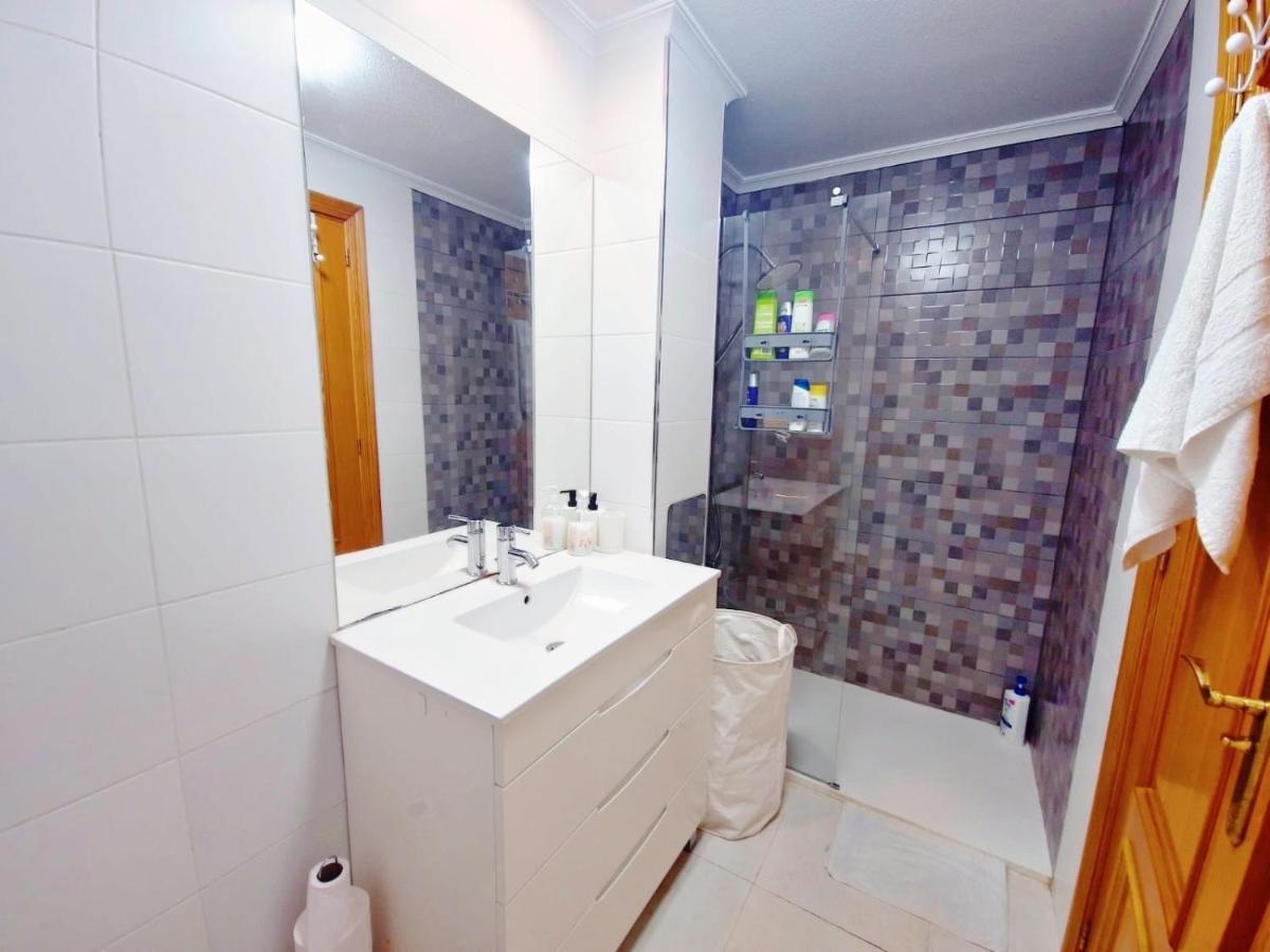 The Prestige Torrevieja Atico Con Barbecoa Apartamento Exterior foto