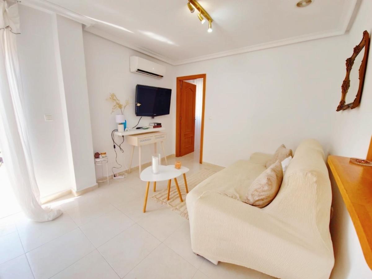 The Prestige Torrevieja Atico Con Barbecoa Apartamento Exterior foto