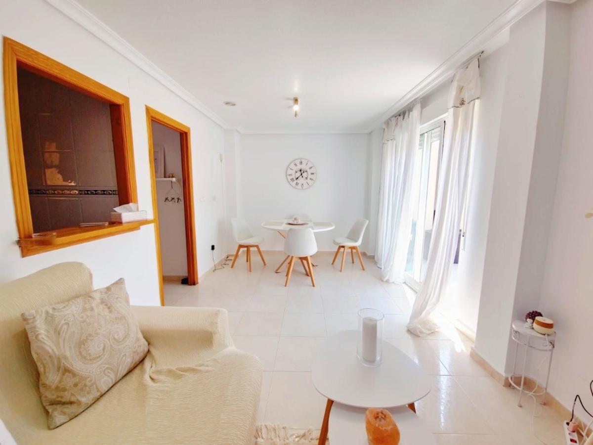 The Prestige Torrevieja Atico Con Barbecoa Apartamento Exterior foto
